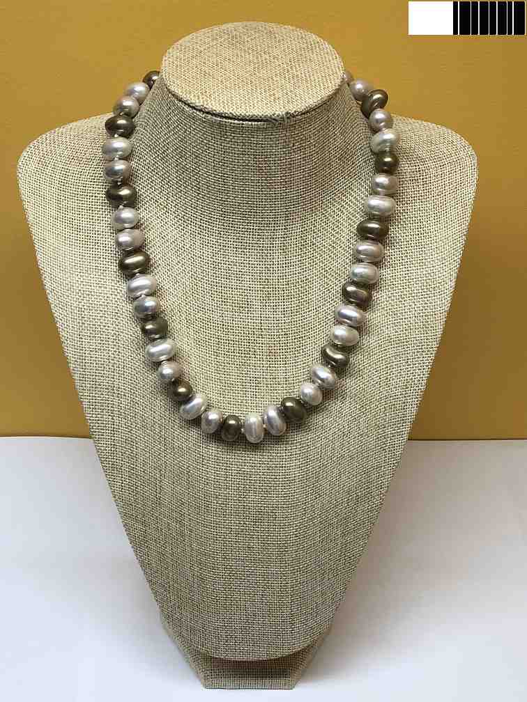 Majorca pearl necklace - Item # 13116